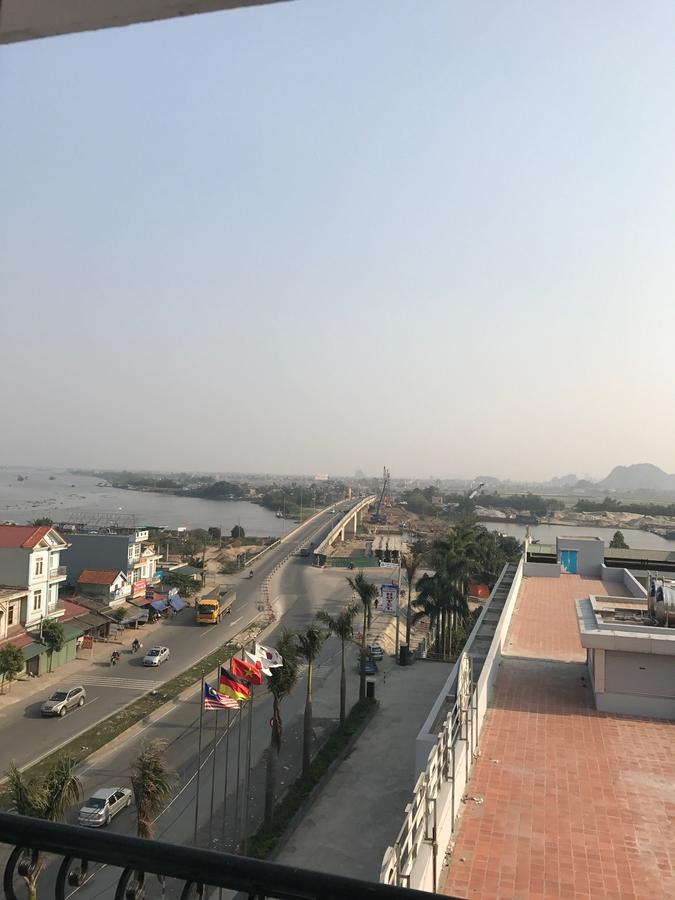 Aha Golden Dragon Hotel Ніньбінь Екстер'єр фото